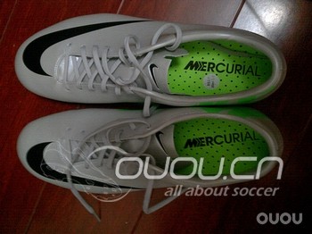 请教一下亚瑟士2002的大鞋舌有什么用?