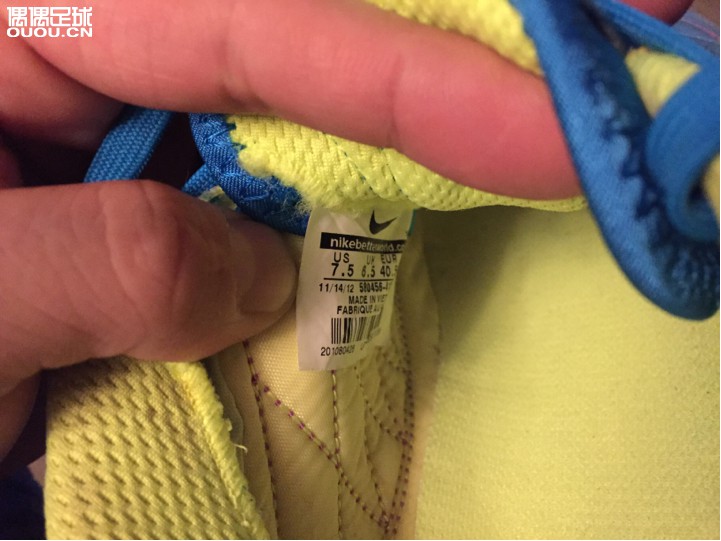 NIKE LUNARGATO顶级室内足球鞋 JP255,真皮