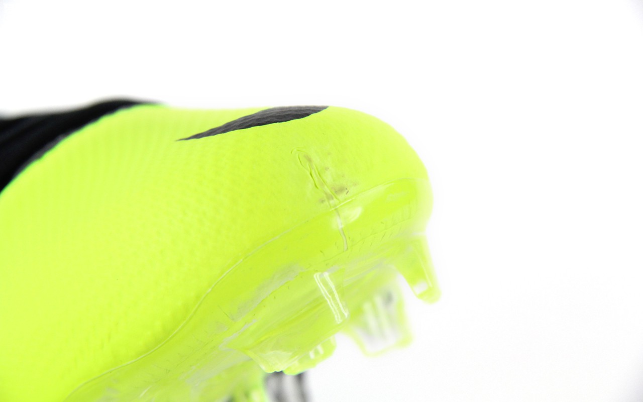 Wei /Schwarz/Rosa On Nike Mercurial Vapor FG