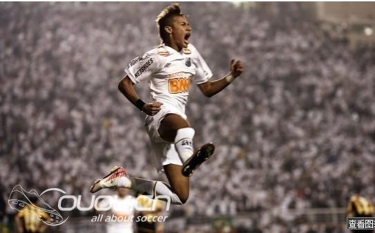 【解放者杯】赛后爆群殴 谁的鞋钉在飞……