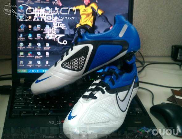 昨日朋友帮忙PDS买的CTR360 2 T级AG到了,心情大好,一起看看,还有手中其他几双也一到发了