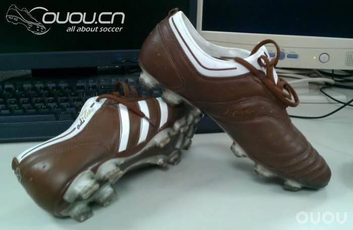 昨日朋友帮忙PDS买的CTR360 2 T级AG到了,心情大好,一起看看,还有手中其他几双也一到发了