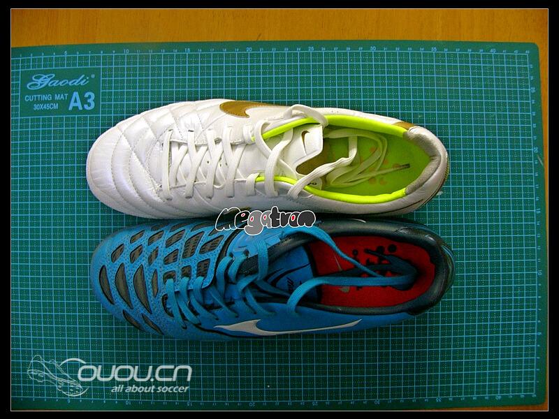 NIKE TIEMPO LEGEND IV HG-E AF(白金色)