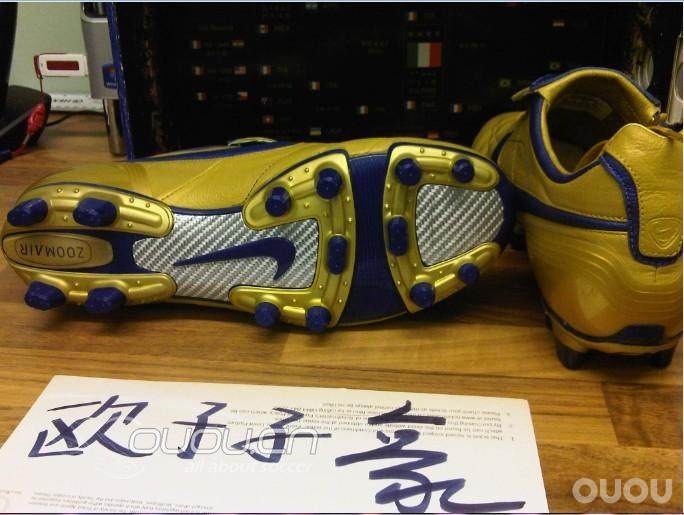 Nike Air legend 4星意大利 金色版