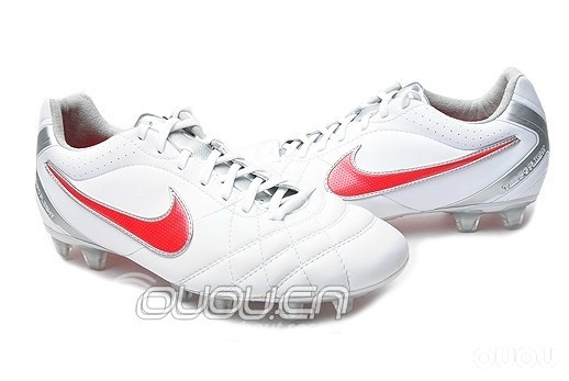 耐克不为人知的秘密(文章引自百度文库)