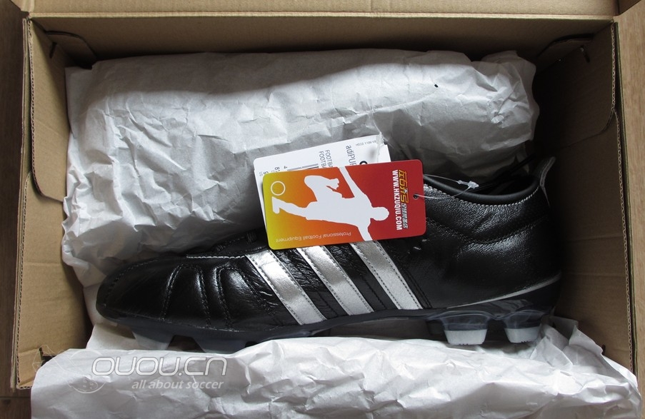 今日收到:ADIPUER 4代袋鼠皮FG——左右开弓