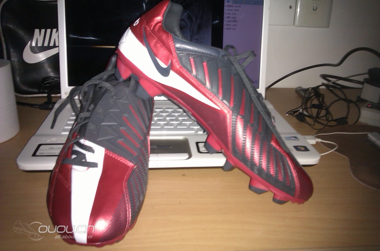 我的爱,今日你离我远去!