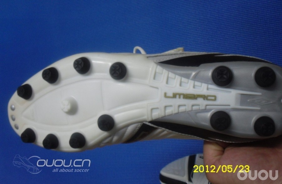 茵宝,不知道什么型号!