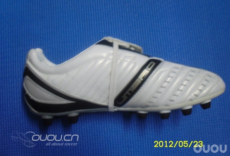 茵宝,不知道什么型号!