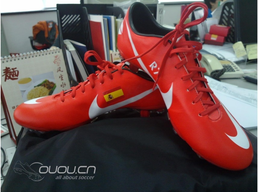 难得发个帖,来个火的,看谁进来看,哈哈