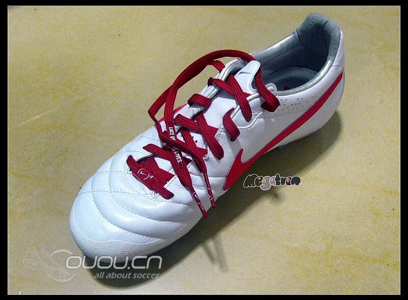 我的第3双传奇4HG-E,白红配色