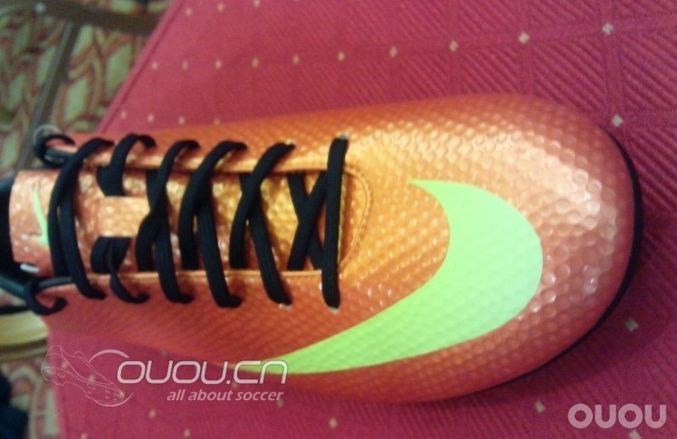 Mercurial Vapor 9?? 貌似在2013年上市..