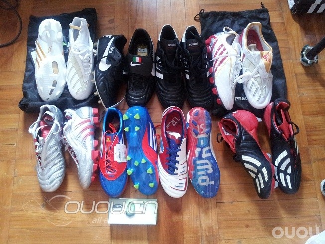 最近入的一批球鞋