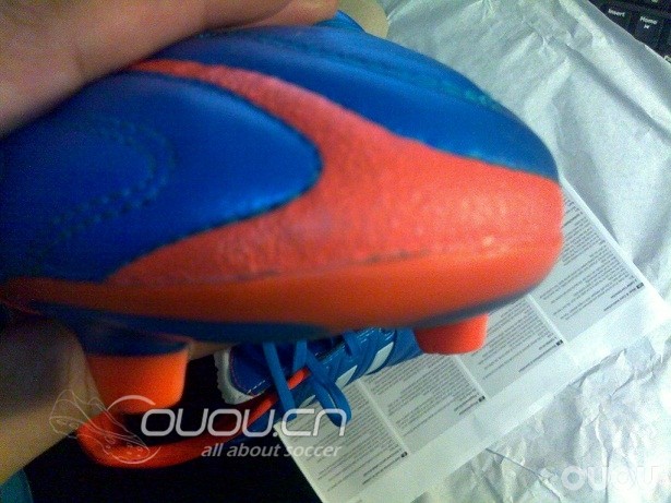 【补图】简单评测:英国PDS代购11Pro FG 梦幻兰配色