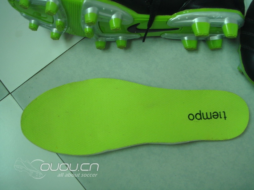 只怪当初太年青!TB上入高仿NK。