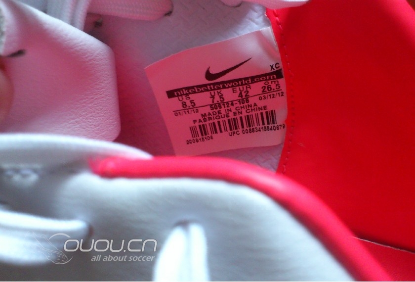 新手发帖,晒晒刚入手的MV8 中端AG版!!!!