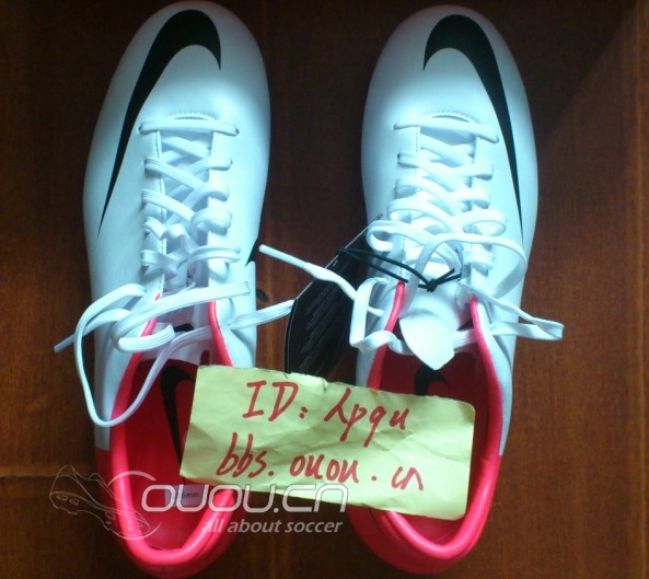 新手发帖,晒晒刚入手的MV8 中端AG版!!!!