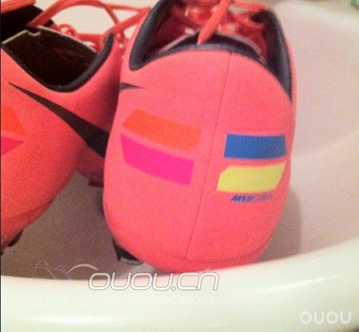 刺客8 你没注意的小细节(额 真相不是这样 被一位大佬指正了 大家当个乐看吧或请版主删帖 )