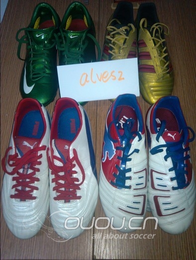 新人报道,晒球鞋。。