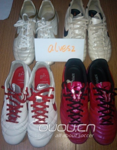 新人报道,晒球鞋。。