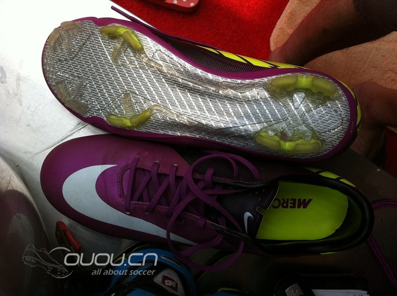 一个杂锦球鞋评论帖子,本人懒(询众要求上图)。。。