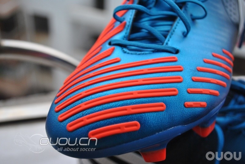 刚入手猎鹰12,求高人鉴定是否顶级版。