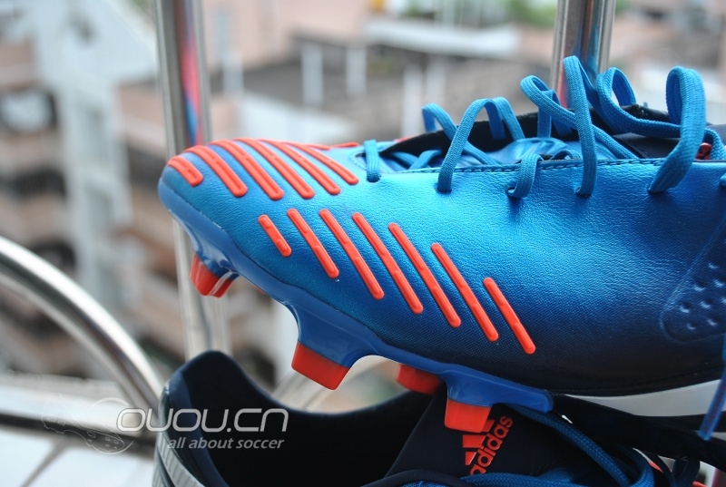 刚入手猎鹰12,求高人鉴定是否顶级版。