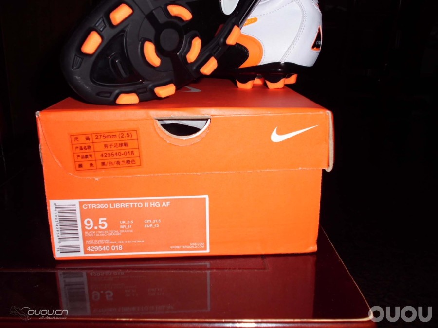 麻烦大家帮看下这双CTR360真吗?