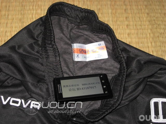 屌丝的逆袭:别人都秀高端货,史上第一屌丝装备展示!