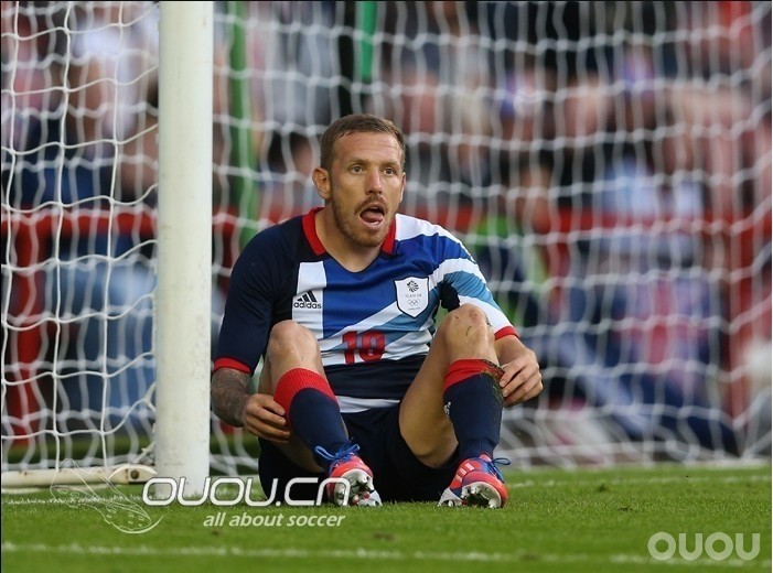 英国国奥:克雷格-贝拉米:换战靴、出奇效!