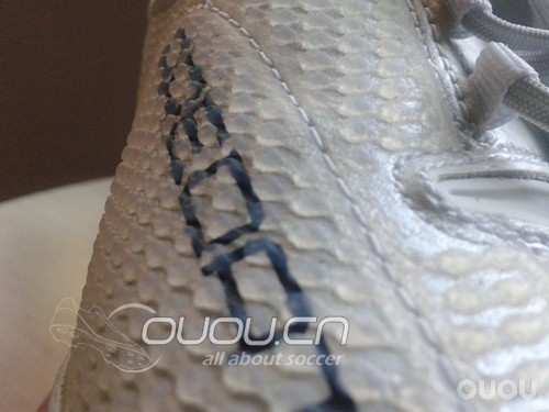 adidas Predator X TRX FG 静态评测