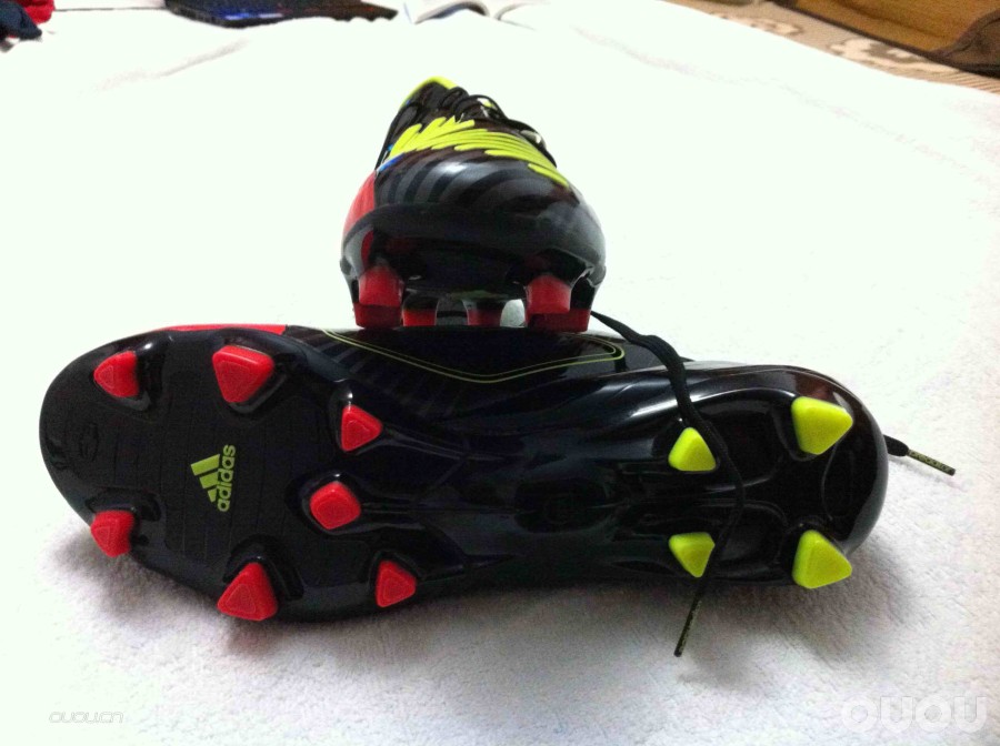 小弟是新人,曬一雙獵鷹LZ,求鑒定