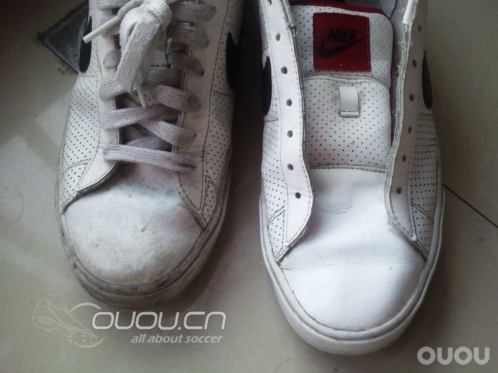 在超市里看到有传说中的魔力擦,果断买来试试