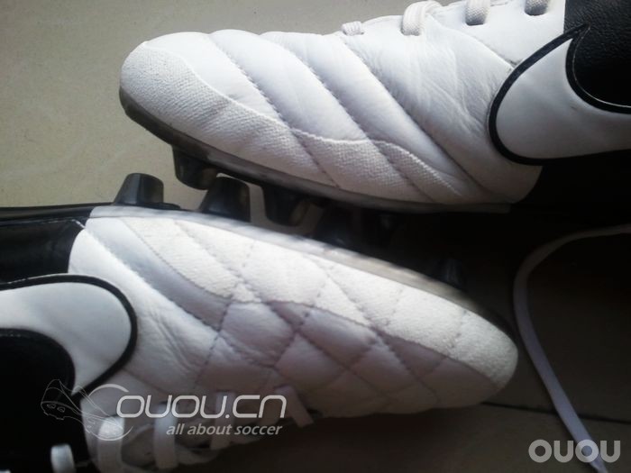 在超市里看到有传说中的魔力擦,果断买来试试