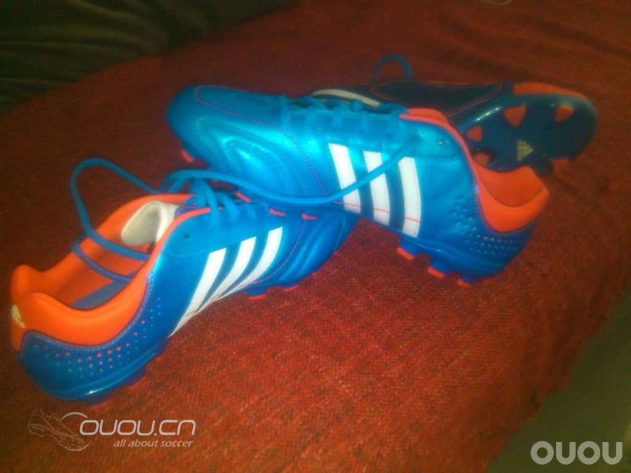 新入11nova AG 对 猎鹰12次顶FG磨钉 12换鞋垫测试