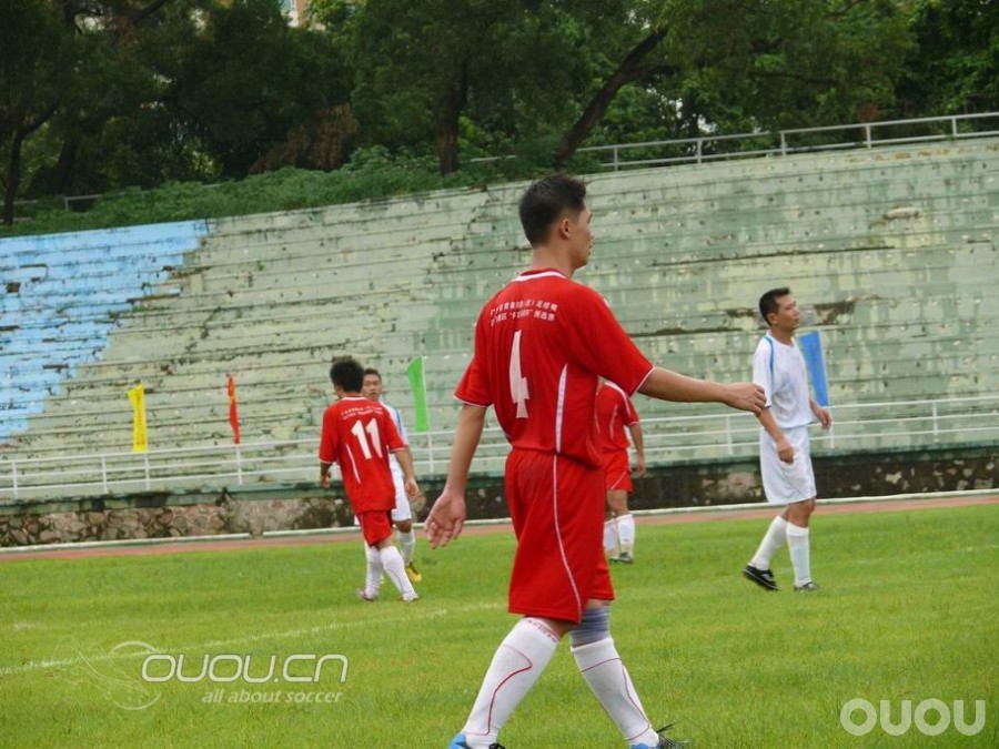 母校恩情难忘,足球启蒙地试水strike4-HG