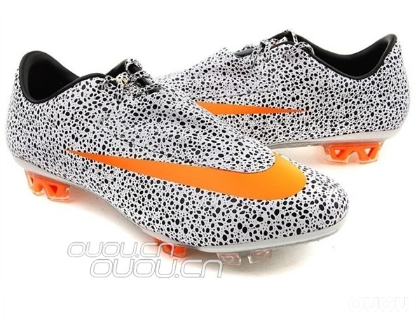 求购刺客6雪豹配色~最好是全新的