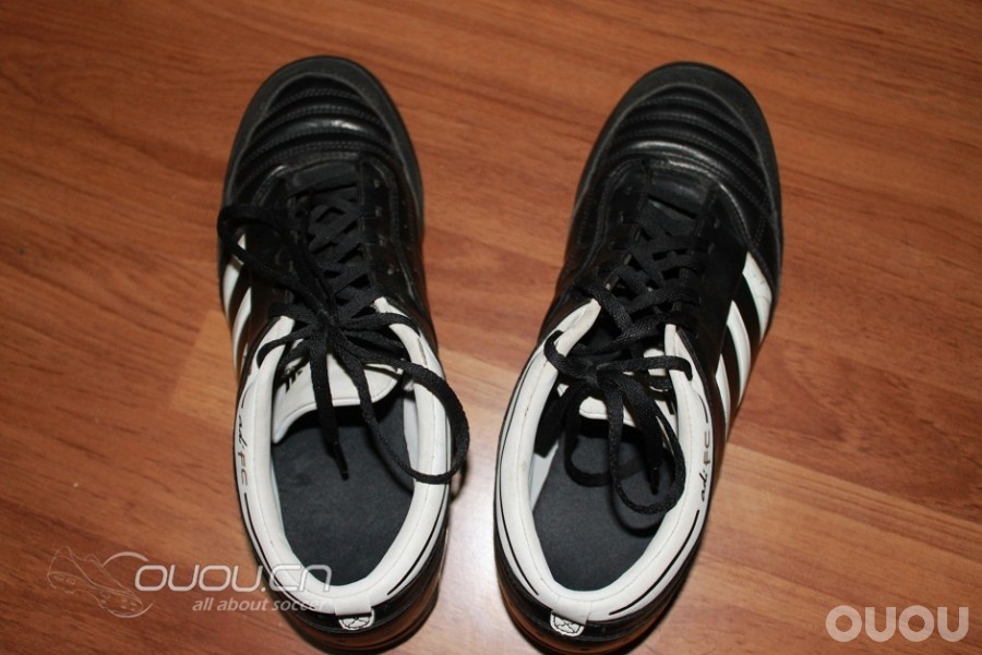 adifc?这双老鞋谁认识?