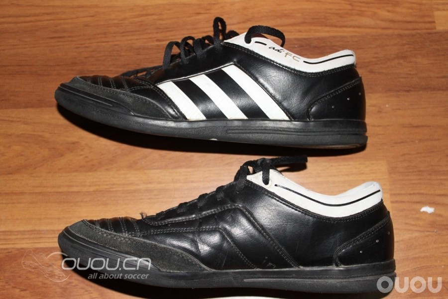 adifc?这双老鞋谁认识?