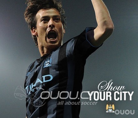 曼彻斯特城2012-13赛季欧战客场球衣