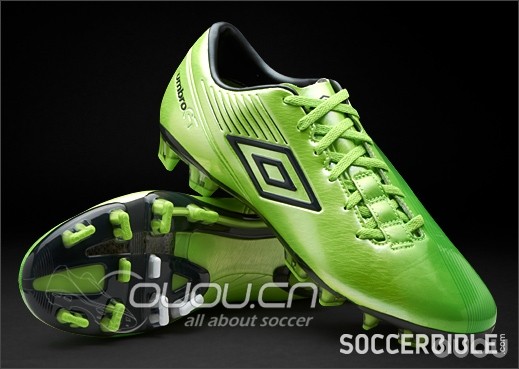 【纯图赏析】Umbro GT II Pro – Green/Carbon/White
