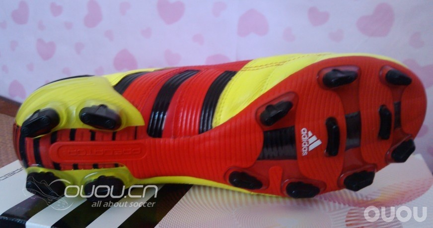 刚代购的猎鹰10,求鉴定!