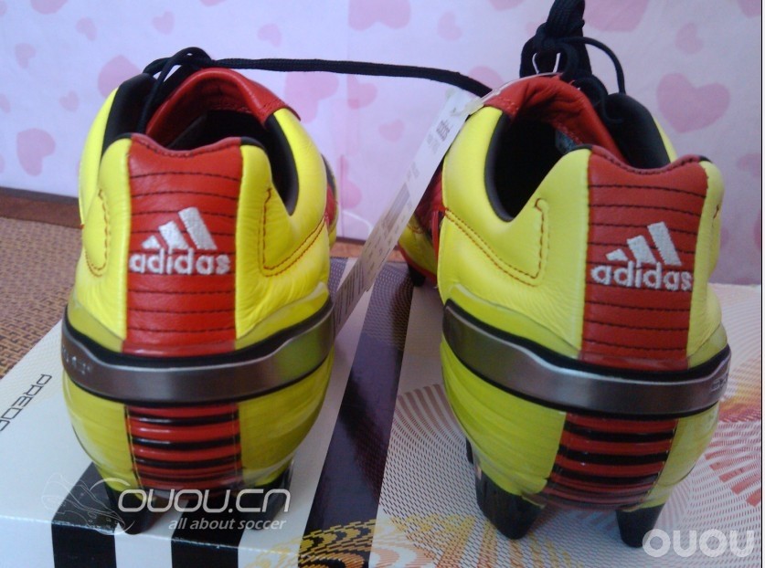 刚代购的猎鹰10,求鉴定!