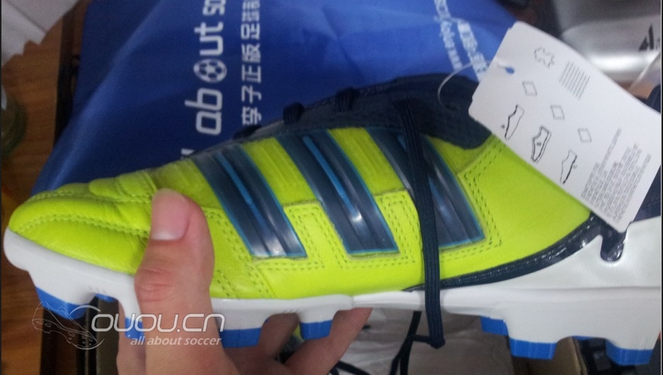 大二学生   第一双专业球鞋——猎鹰11  次顶级