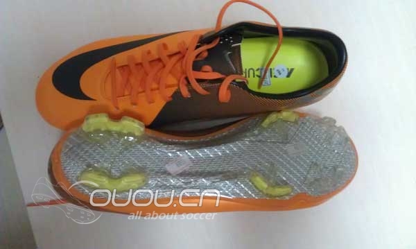 晒一下今天新入的白菜mv7