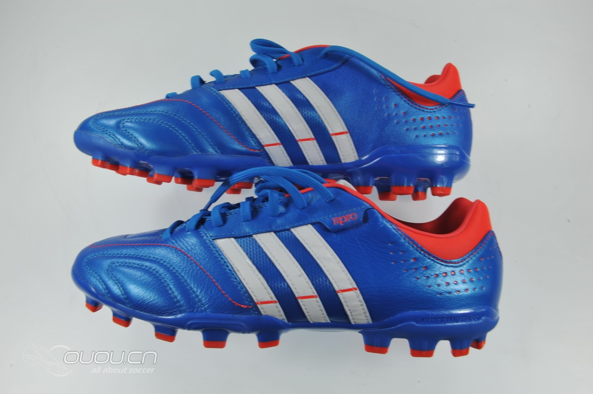 秀秀新入手11NOVA,谈谈感受