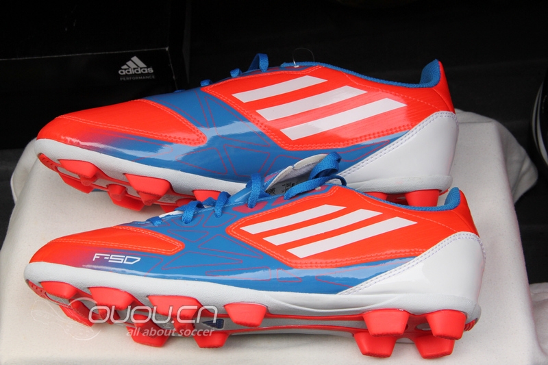 运动会发福利(二):阿迪达斯 F50 HG