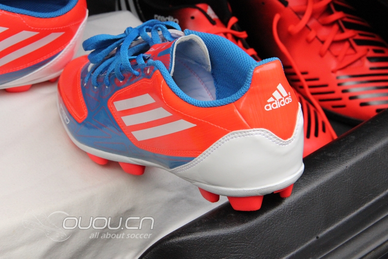 运动会发福利(二):阿迪达斯 F50 HG