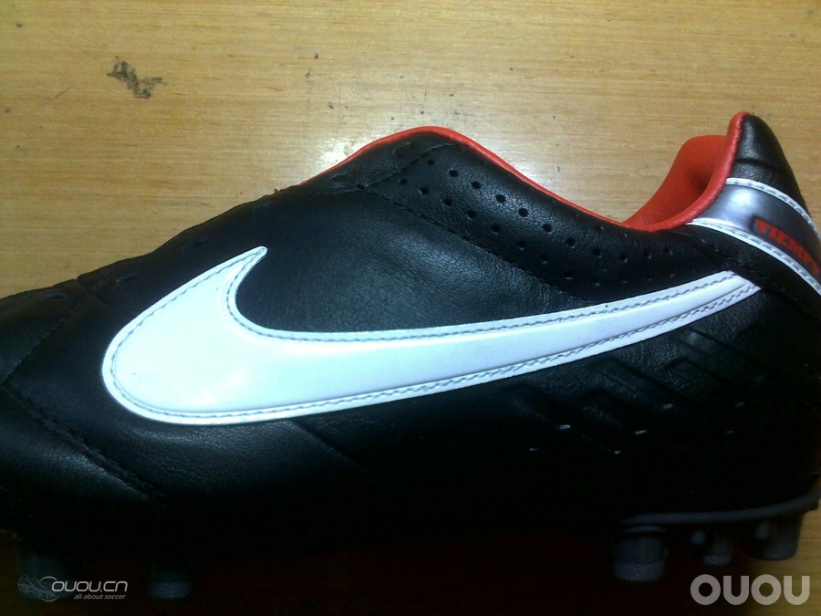 TB新入手的中端传奇4AG,本菜鸟烦劳众老手帮忙鉴定,拜谢!