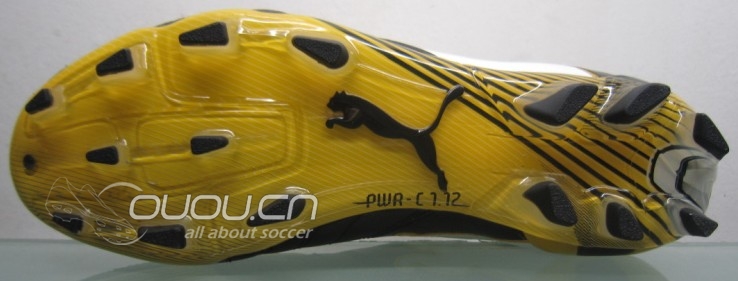 关于力量猫新配色的球鞋问题,求PUMA哥出来现身说法!!!